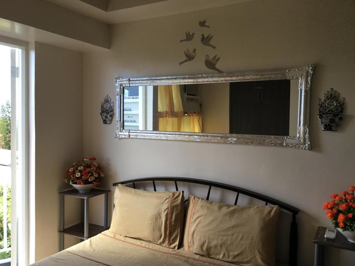 Condominium With Swimming Pool And Viewing Deck Tagaytay City Eksteriør bilde