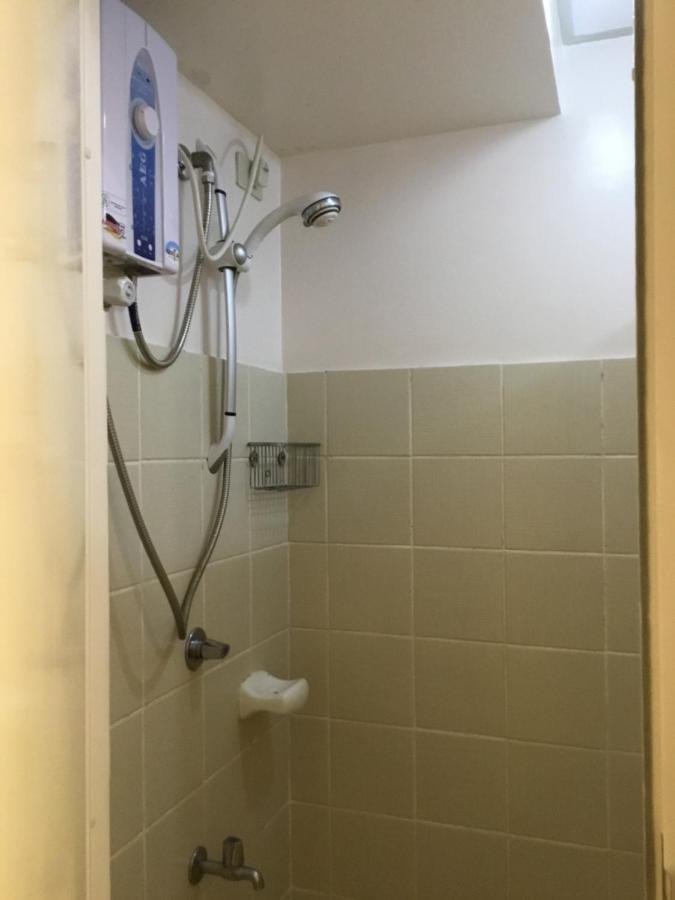 Condominium With Swimming Pool And Viewing Deck Tagaytay City Eksteriør bilde